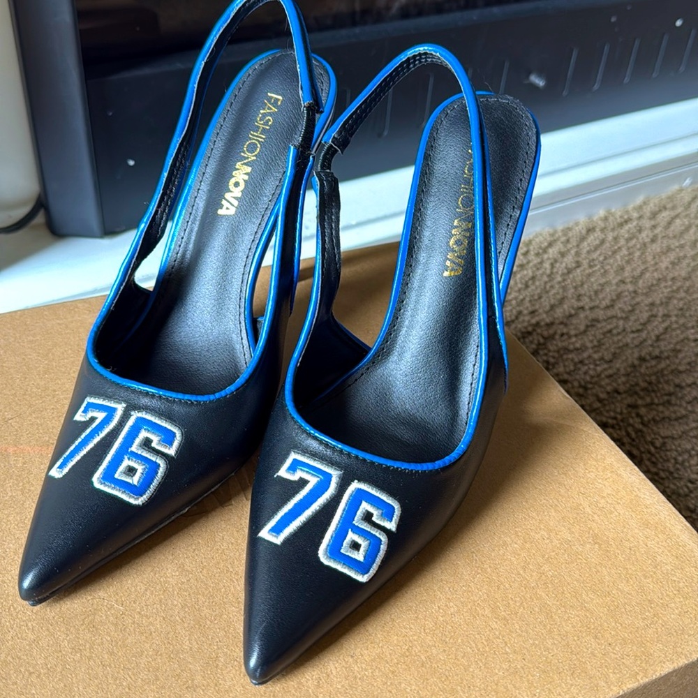 Fashion nova pumps